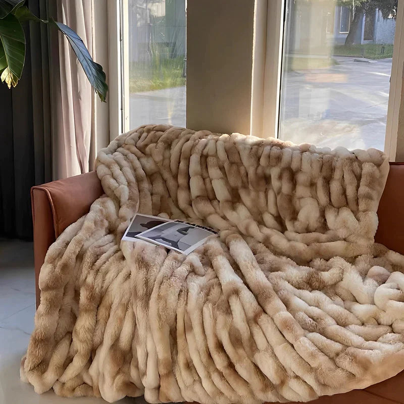 Super Soft Faux Fur & Velvet Luxury Pet Throw Blanket Human Blanket